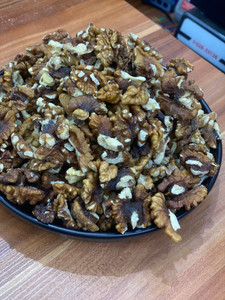 مغز گردو خورشتی